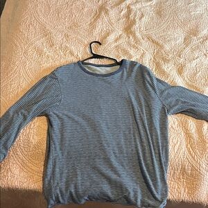 Faherty Blue and White Striped Long Sleeve Shirt